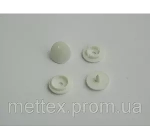 Кнопка пластиковая 10 мм - белая